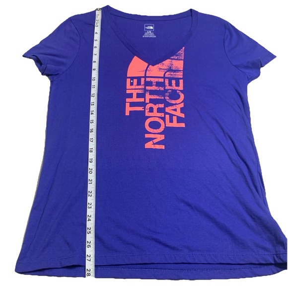 The North Face Women L Short Sleeve V-Neck Purple Tee Shirt Pink Spellout Cotton - Picture 5 of 7